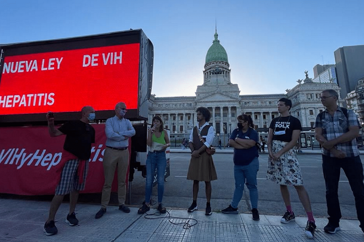 Presentan un proyecto de respuesta integral para el VIH, hepatitis virales y tuberculosis