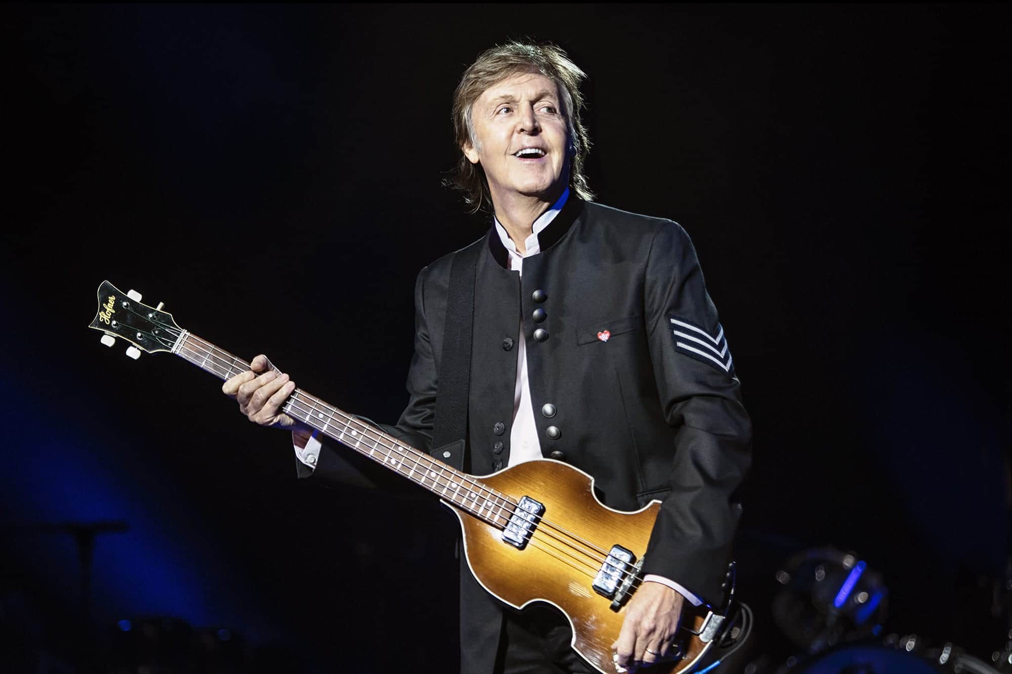 Paul McCartney cumple 80 años, un repaso por su vida y música