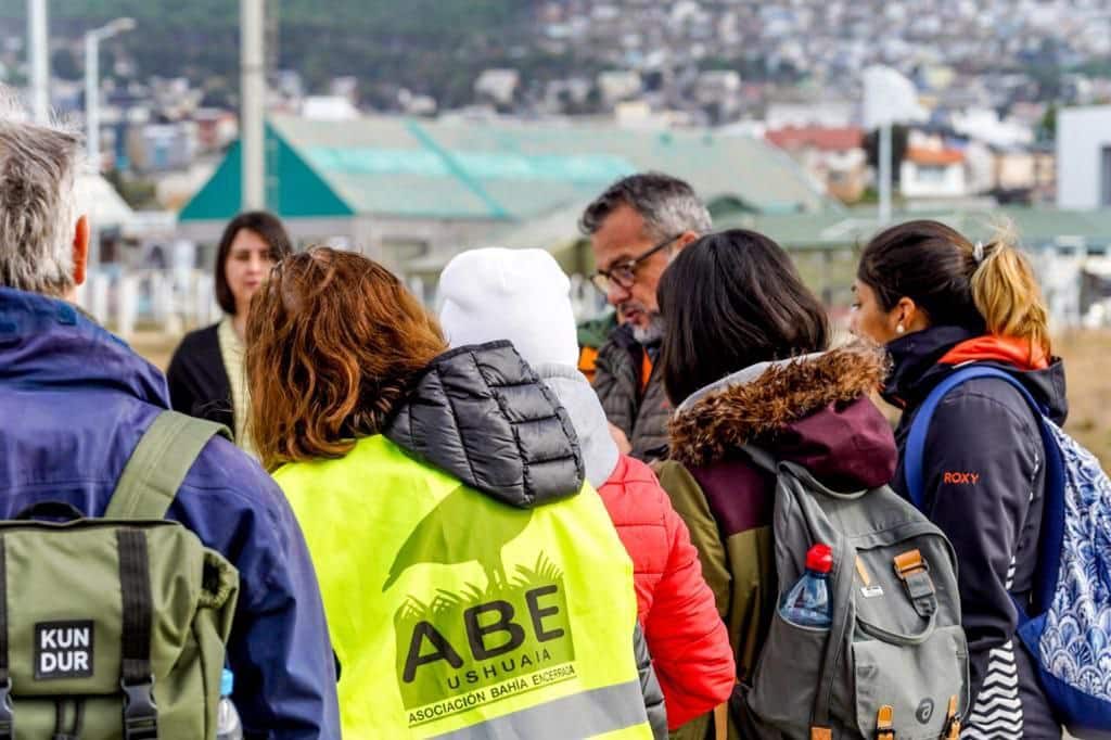 Estudiantes recorrieron la Bahía Encerrada organizada por ABE