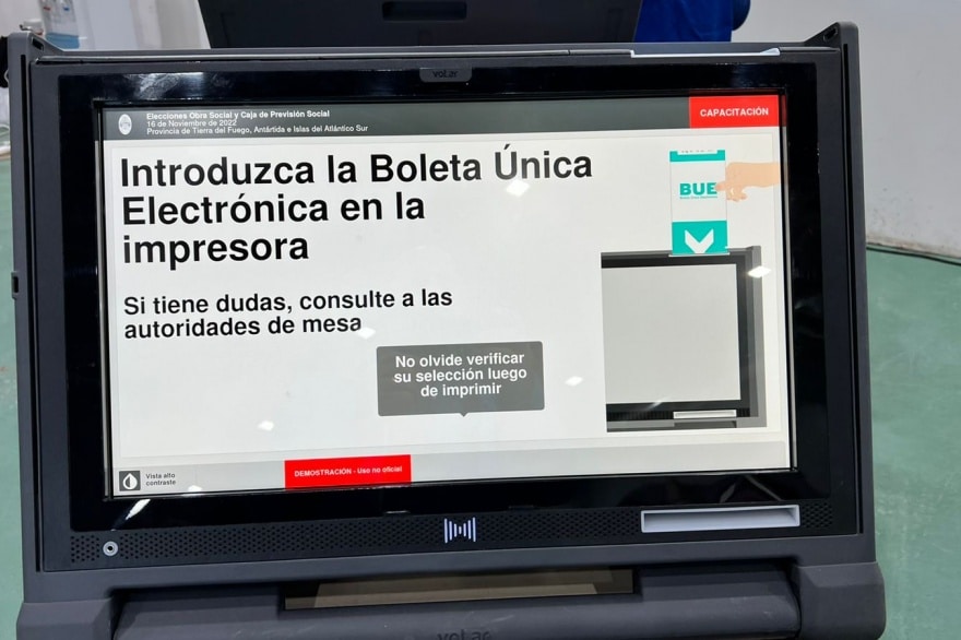 El Juez Electoral consideró factible utilizar la boleta electrónica en las elecciones de 2023