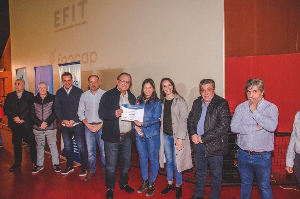 Capacitaron a emprendedores en educación financiera