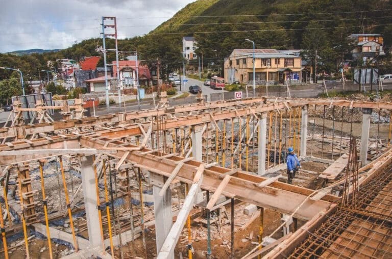 Avanza la residencia de adultos mayores