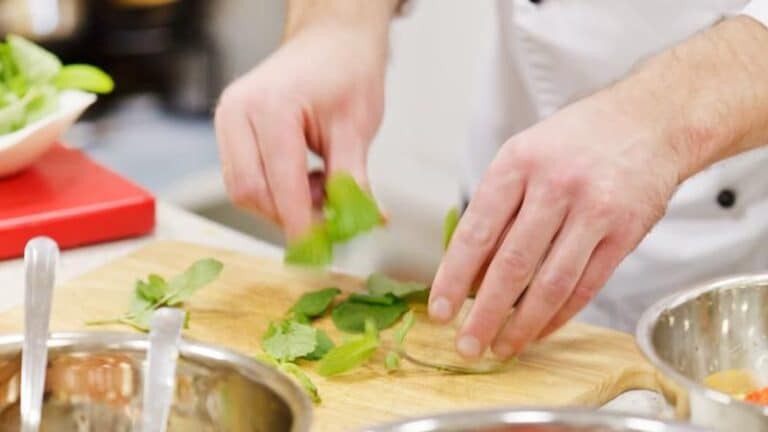 El Municipio inicia un curso de ayudante de cocina