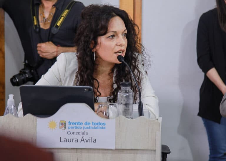 Laura Avila presentó proyectos para combatir la crisis de alquileres