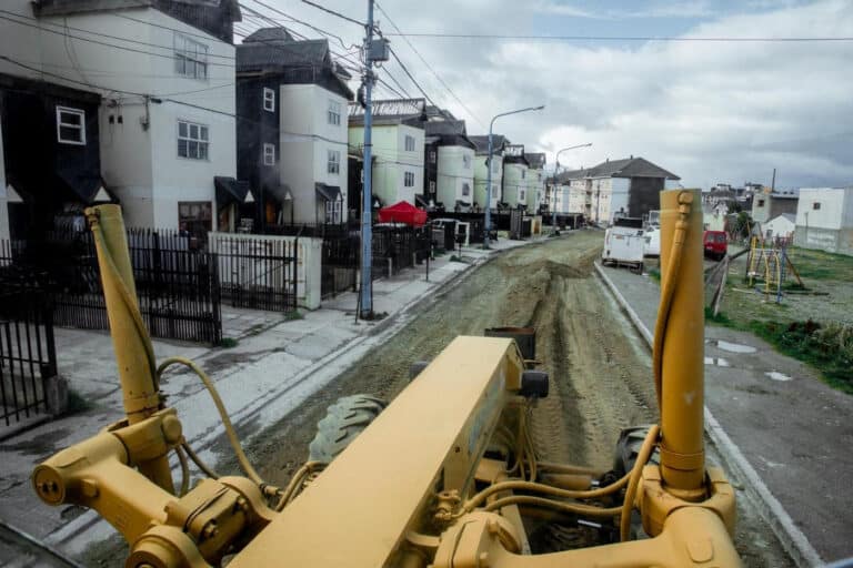 Comenzó la pavimentación de la calle Castiñeira de Dios