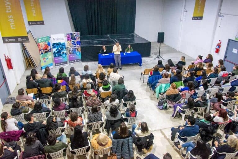 Encuentro sobre autismo y neurodiversidades