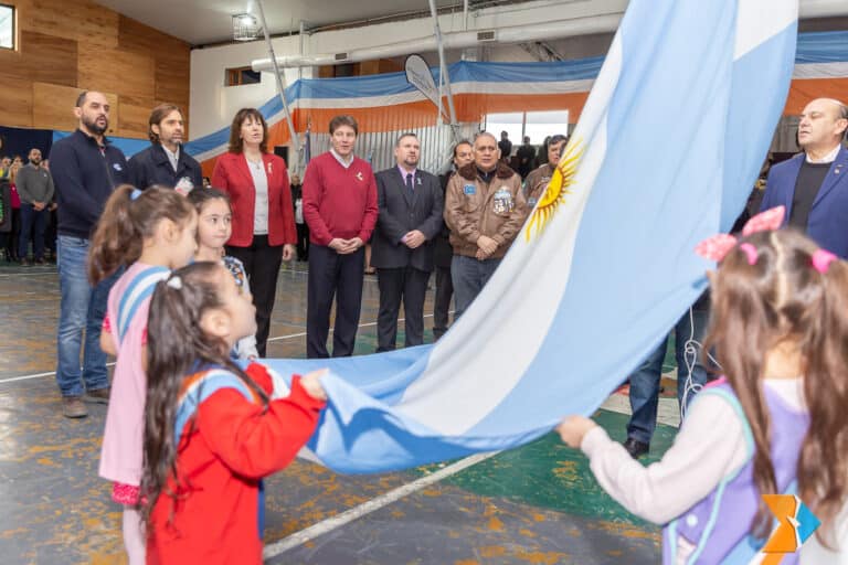 Mónica Urquiza celebró el diálogo y consenso a 32 años de la sanción de la Carta Magna