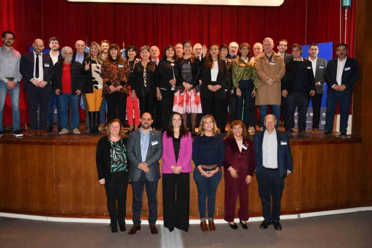 Legisladores participan de la 3ª sesión del Parlamento Patagónico