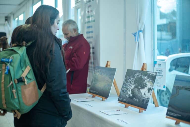 El Centro “Nueva Argentina” inauguró la muestra «NUESTRA USHUAIA… Naturaleza Única”