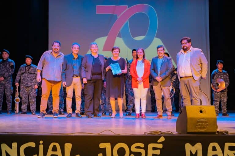 Municipio de Ushuaia acompañó al Colegio José Martí en su 70° Aniversario