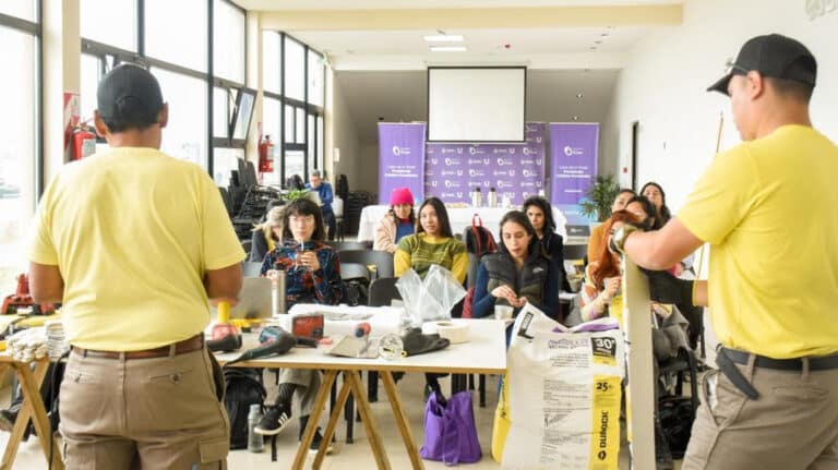 Comenzó el curso de formación de durlok a mujeres