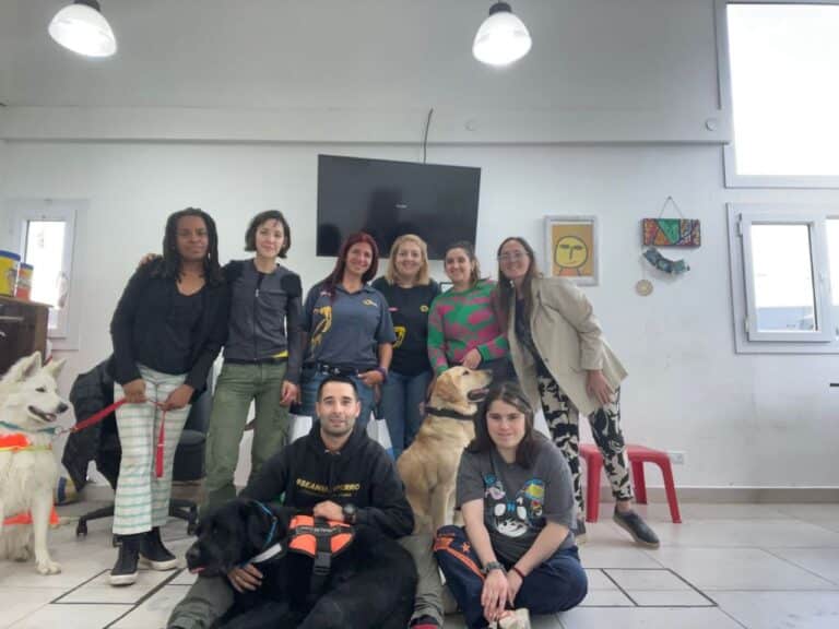 Terapia Asistida con Perros recibió a Bocalan Argentina