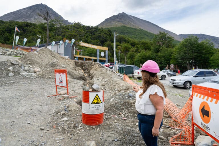 Comenzó la ampliación de la red de de gas natural en la calle Martial