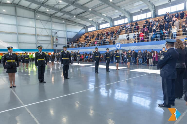 Proponen beneficio especial para la policía provincial con niños pequeños