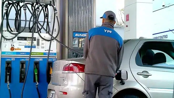 Los combustibles aumentarán desde el jueves un 3%