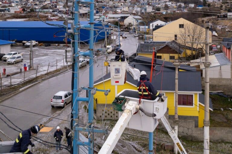 «El inconveniente que estamos viviendo en Ushuaia no está relacionado con la generación de energía», dijo Castillo