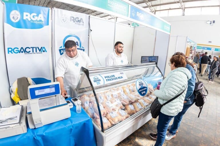 RGA Alimentos: Más de 16 pollos producidos en 2024