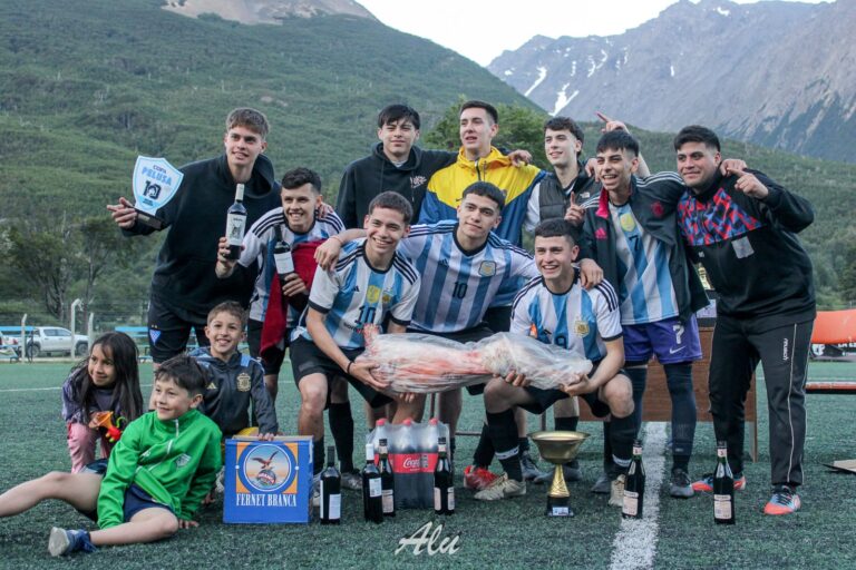 Los campeones de la Copa Pelusa cerraron el año