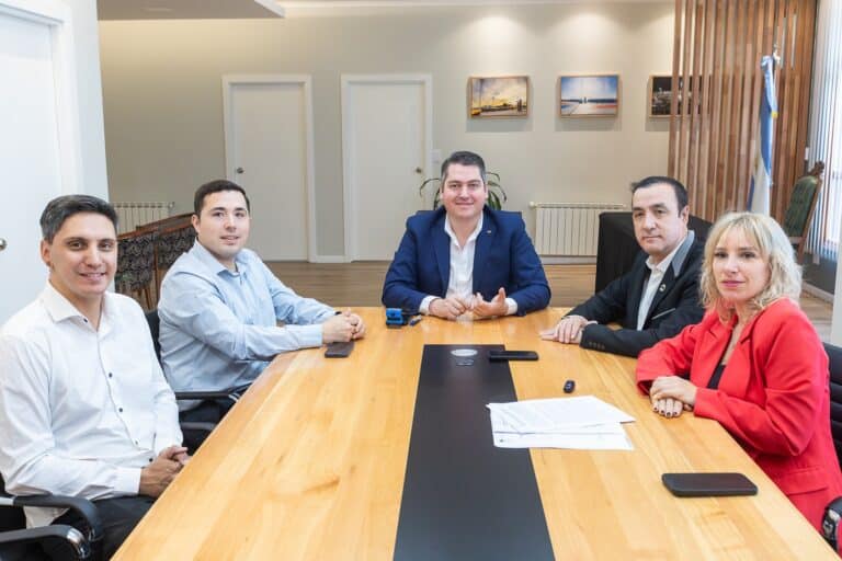 Río Grande y Río Gallegos firmaron un convenio de colaboración para el desarrollo productivo regional